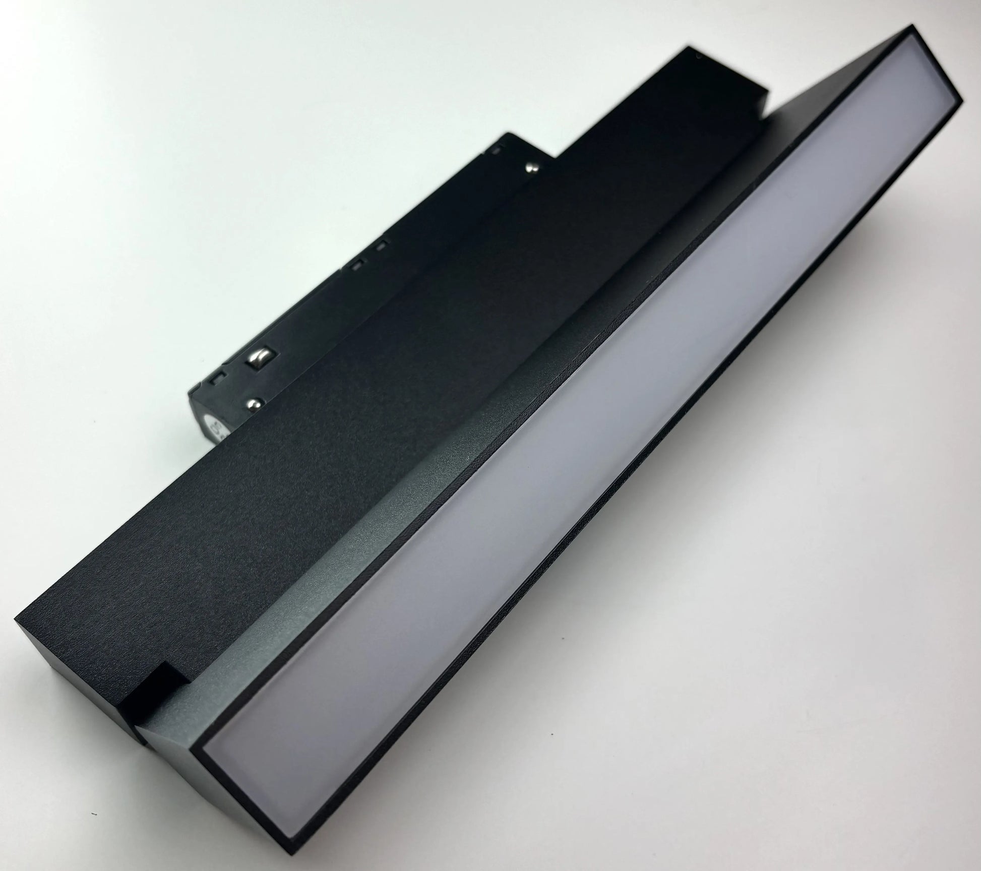 Magnetic folding tilt flood light 12W 48V 120° wide beam adjustable matte black